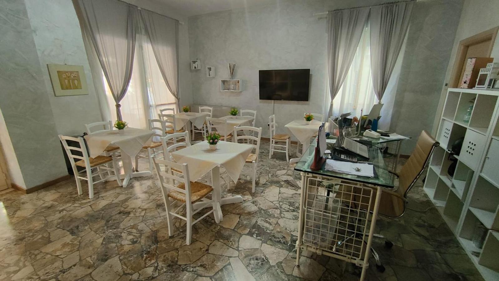 Hotel Eriale