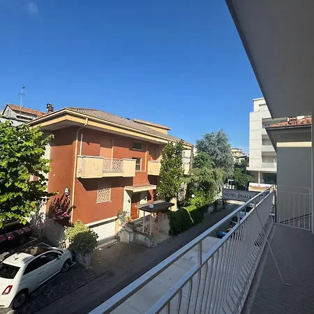 Hotel Eriale Nuova Gestione Rimini Exterior photo
