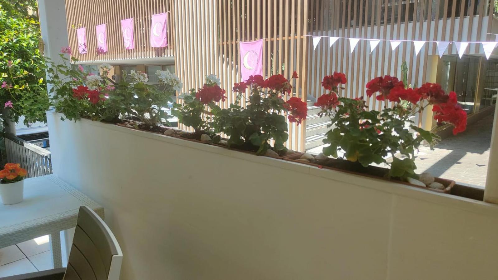 Eriale Hotel 2*